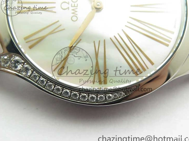 0116 StreetReady Ladies’ De Ville Trésor Diamond SS 3AF 1:1 Best Edition White MOP Dial RG Markers On Black Fabric strap Swiss Quartz 7884